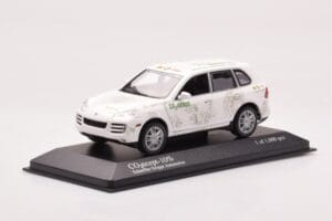 Porsche Cayenne Concept Schaeffler Gruppe Automotive Minichamps 1:43 PORSCHE-264306 Metall – Bild 2 von 4