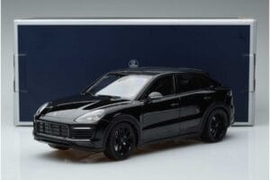 Porsche Cayenne E3 S Coupe Minichamps 1:18 187673 Metall – Bild 6 von 6
