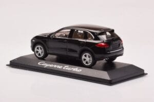 Porsche Cayenne 92A Turbo Schwarz Minichamps 1:43 WAP0200050B Metall – Bild 3 von 4