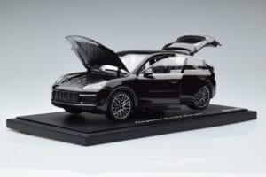 Porsche Cayenne Turbo Coupe Mahagoni Norev 1:18 WAP0213190K Metall – Bild 2 von 8