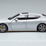Porsche Panamera 970 Turbo Silber Norev 1:18 - image 4 of 7