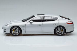 Porsche Panamera 970 Turbo Silber Norev 1:18 187609 Metall – Bild 4 von 7