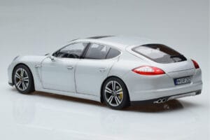Porsche Panamera 970 Turbo Silber Norev 1:18 187609 Metall – Bild 6 von 7