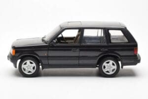 Range Rover P38 4.6 HSE Schwarz Metallic AUTOart 1:18 70017 Metall – Bild 4 von 9