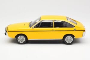 Renault 15 TL Gelb Schwarz Norev 1:18 185351 Metall – Bild 3 von 6