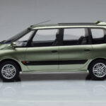 Renault Espace 3 Grün Otto 1:18 - image 3 of 6