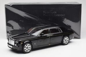 Rolls-Royce Phantom VII EWB Diamond Schwarz Kyosho 1:18 08841DBK2 Metall – Bild 8 von 8