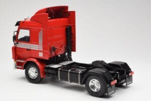 Scania 143M 470 Topline Rot MCG 1:18 MCG18142 Metall – Bild 7 von 8
