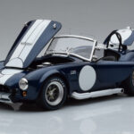 Shelby Cobra 427 S/C Dunkelblau Kyosho 1:18 - image 2 of 9