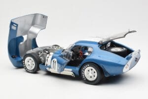 Shelby Daytona Cobra Coupe #11 S. Thompson 24 Hours of Le Mans 1965 CMR 1:18 CMR114 Metall – Bild 5 von 8