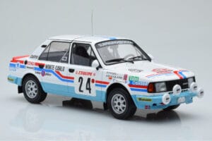 Skoda 130 L Night Version #24 J. Augland Rally Monte Carlo 1987 IXO 1:18 18RMC156 Metall – Bild 4 von 6