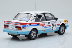 Skoda 130 LR #21 L. Krecek / B. Motl Rally Acropolis 1986 IXO 1:18 18RMC157A Metall – Bild 2 von 6