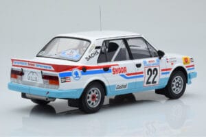Skoda 130 LR #22 S. Kvaizar / J. Janecek Rally Acropolis 1986 IXO 1:18 18RMC157B Metall – Bild 2 von 6