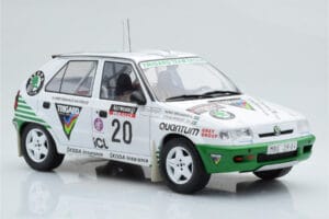 Skoda Felicia #20 S. Blomqvist / B. Cederberg Rally RAC Lombard 1995 IXO 1:18 18RMC147 Metall – Bild 4 von 6