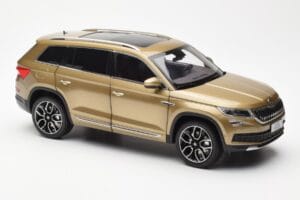 Skoda Kodiaq Gold FAW 1:18 ZSX000001GOL Metall – Bild 6 von 8
