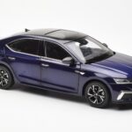 Skoda Octavia Pro Blau FAW 1:18 - image 6 of 8