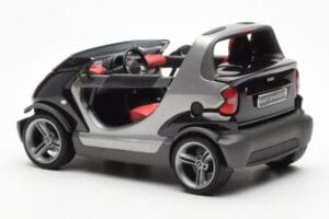 Smart Fortwo Crossblade Cabriolet Silber Schwarz Kyosho 1:18 13440 Metall – Bild 5 von 6