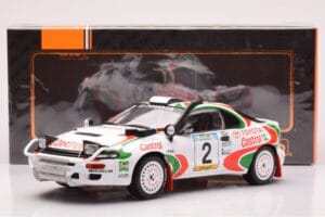 Toyota Celica Turbo 4WD ST185 #2 M. Alén / I. Kivimäki Safari Rally 1993 IXO 1:18 18RMC150B Metall – Bild 6 von 6