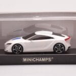 Toyota FT-HS Weiss Minichamps 1:43 - image 4 of 4