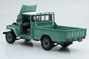 Toyota Land Cruiser 40 4x4 Pickup Grün Kyosho 1:18 08958FG Metall – Bild 3 von 8