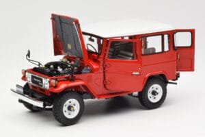 Toyota Land Cruiser FJ40 Van Rot Kyosho 1:18 08971R Metall – Bild 2 von 8