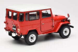 Toyota Land Cruiser FJ40 Van Rot Kyosho 1:18 08971R Metall – Bild 3 von 8