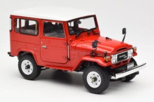 Toyota Land Cruiser FJ40 Van Rot Kyosho 1:18 08971R Metall – Bild 6 von 8