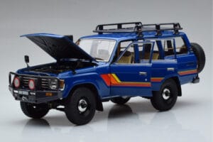 Toyota Land Cruiser 60 Blau Mit Optionalem Zubehör Kyosho 1:18 08956XBL Metall – Bild 2 von 11