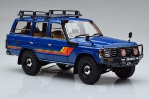 Toyota Land Cruiser 60 Blau Mit Optionalem Zubehör Kyosho 1:18 08956XBL Metall – Bild 5 von 11