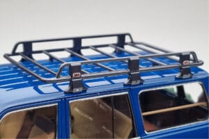 Toyota Land Cruiser 60 Blau Mit Optionalem Zubehör Kyosho 1:18 08956XBL Metall – Bild 7 von 11