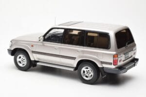 Toyota Land Cruiser HDJ80 Beige Metallic Otto 1:18 OT438 Resin – Bild 5 von 6