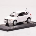 Toyota RAV4 XA30 Weiss Minichamps 1:43 - image 2 of 4