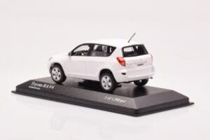 Toyota RAV4 XA30 Weiss Minichamps 1:43 400166571 Metall – Bild 3 von 4