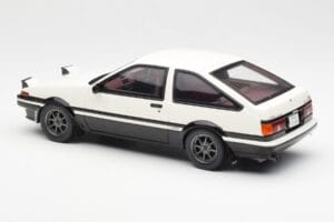 Toyota Sprinter Trueno AE86 Weiss Otto 1:18 OT444B Resin – Bild 5 von 6