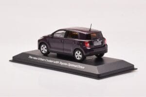 Toyota Urban Cruiser Violett Metallic Minichamps 1:43 403166963 Metall – Bild 3 von 4