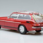 Volvo 1800 ES Rot Norev 1:18 188723 Metall - image 6 of 7