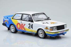 Volvo 240 Turbo Beckers #24 P.G. Andersson Nurburgring 1985 IXO 1:18 18RMC105A Metall – Bild 4 von 6