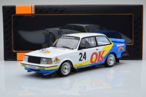 Volvo 240 Turbo Beckers #24 P.G. Andersson Nurburgring 1985 IXO 1:18 18RMC105A Metall – Bild 6 von 6
