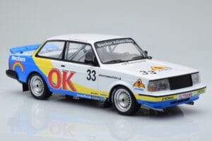 Volvo 240 Turbo Beckers #33 Andersson / Petersson / Linder ETCC Zolder 1985 IXO 1:18 18RMC105B Metall – Bild 4 von 6