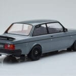 Volvo 240 Turbo Grau IXO 1:18 - image 2 of 6