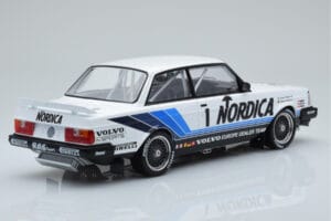 Volvo 240 Turbo Nordica #1 J. Cecotto / A. Olafsson ETCC Brno 1986 IXO 1:18 18RMC087 Metall – Bild 2 von 6