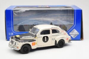 Volvo PV 544 Rally Revell 1:18 8922 Metall – Bild 8 von 8