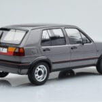Volkswagen Golf GTI Mk2 Grau MCG 1:18 - image 2 of 6