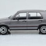 Volkswagen Golf GTI Mk2 Grau MCG 1:18 - image 3 of 6