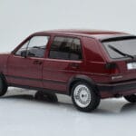 Volkswagen Golf GTI Mk2 Rot MCG 1:18 - image 5 of 6