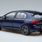 Volkswagen Golf GTI Mk8 Blau Norev 1:18 188594 Metall - image 6 of 7