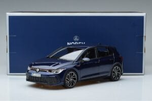 Volkswagen Golf GTI Mk8 Blau Norev 1:18 188594 Metall – Bild 7 von 7