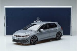 Volkswagen Golf GTI Mk8 Norev 1:18 188590 Metall – Bild 7 von 7