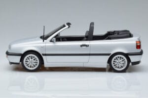 Volkswagen Golf Mk3 Cabriolet Silber Norev 1:18 188468 Metall – Bild 3 von 6