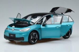 Volkswagen ID.3 Grün FAW 1:18 ZVN000001GRU Metall – Bild 2 von 7